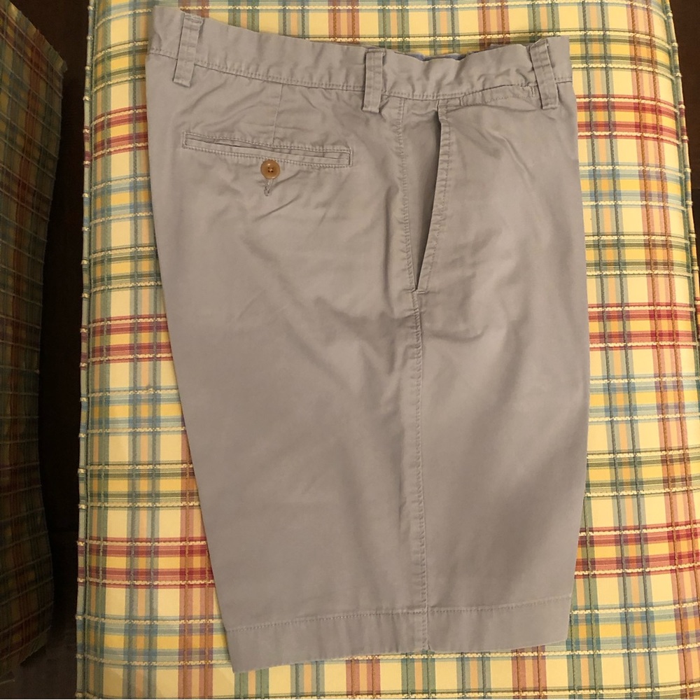 J. Crew Men’s Light Gray Shorts 🩳 - Size 31 - Picture 8 of 8